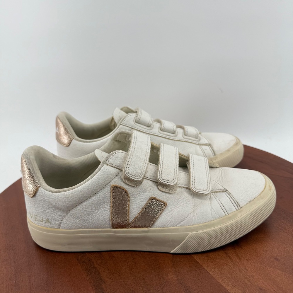 Veja Recife Casual Sneakers White Rose Gold Metallic Leather Straps Women 9